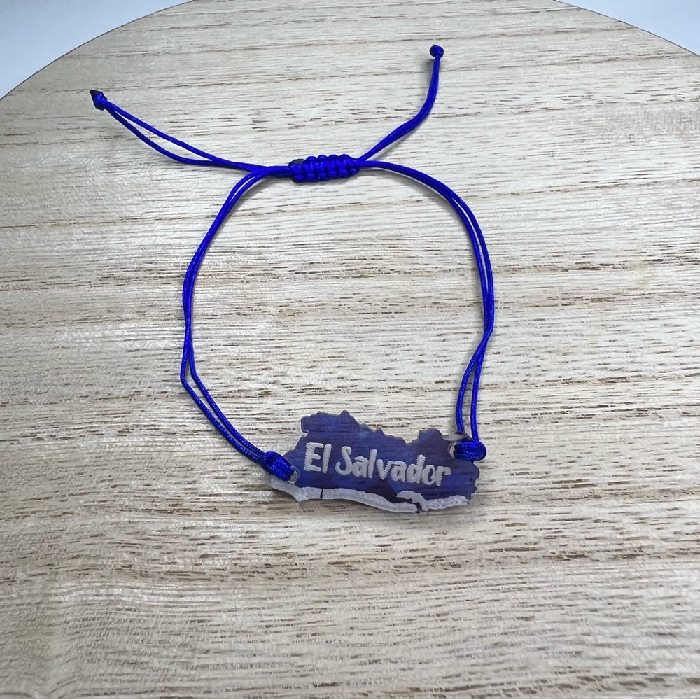 Handmade El Salvador bracelet 🇸🇻